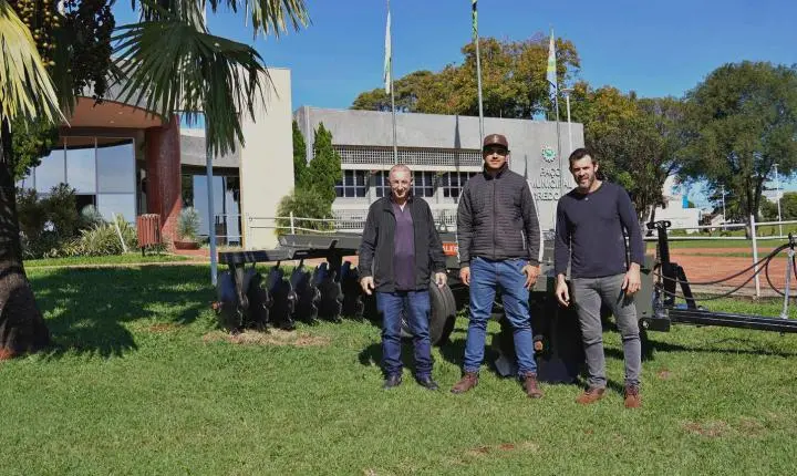 ITAIPULÂNDIA INVESTE R$ 58 MIL EM NOVA GRADE ARADORA PARA FORTALECER AGRICULTURA LOCAL