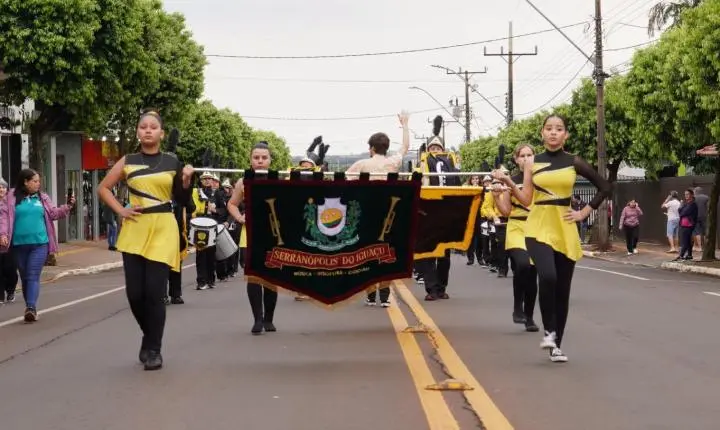 ITAIPULÂNDIA REALIZA DESFILE CÍVICO EM CELEBRAÇÃO À INDEPENDÊNCIA DO BRASIL