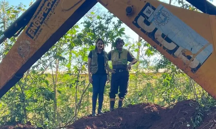 ITAIPULÂNDIA REALIZA OFICINA DE RECUPERAÇÃO DE NASCENTE NA COMUNIDADE CRISTO REI