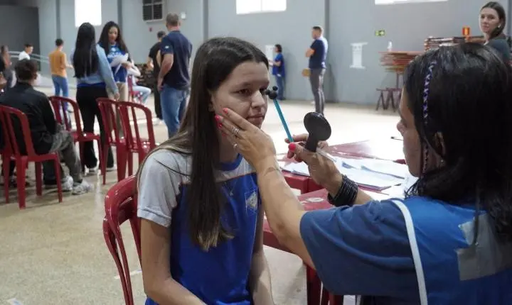 ITAIPULÂNDIA REALIZA PROGRAMA BONS OLHOS PARANÁ NAS ESCOLAS