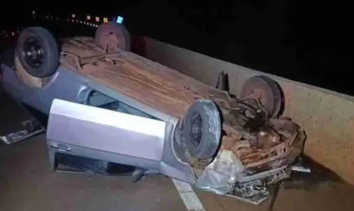 JOVEM FICA FERIDO APÓS CAPOTAR CARRO NA PR-317 ENTRE TOLEDO E OURO VERDE DO OESTE