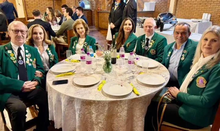 LIONS CLUBE SÃO MIGUEL DO IGUAÇU PRESTIGIA FUNDAÇÃO E POSSE DA DIRETORIA DO LIONS CLUBE MEDIANEIRA AUTISMO