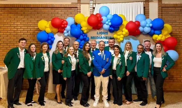 LIONS CLUBE SÃO MIGUEL DO IGUAÇU PRESTIGIA FUNDAÇÃO E POSSE DA DIRETORIA DO LIONS CLUBE MEDIANEIRA AUTISMO