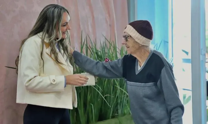 MATINÊ ESPECIAL DO DIA DAS MÃES REÚNE CENTENAS DE FAMÍLIAS EM ITAIPULÂNDIA