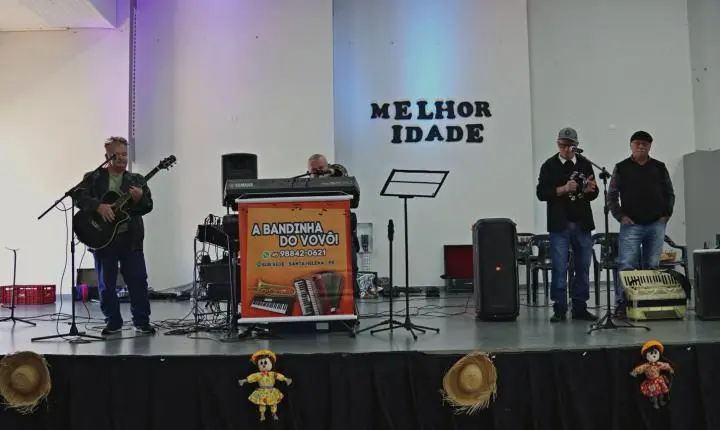 MATINÊ JUNINA REÚNE TERCEIRA IDADE EM CELEBRAÇÃO AO DIA DE SÃO JOÃO EM ITAIPULÂNDIA