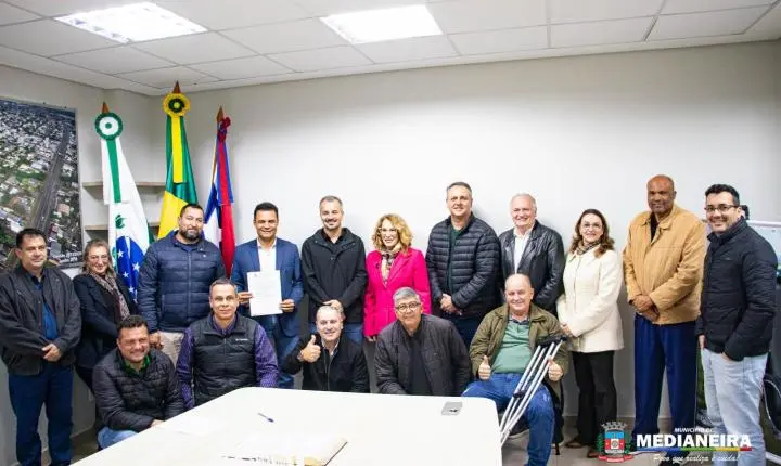 MEDIANEIRA ANUNCIA NOVAS OBRAS DE PAVIMENTAÇÃO NO INTERIOR