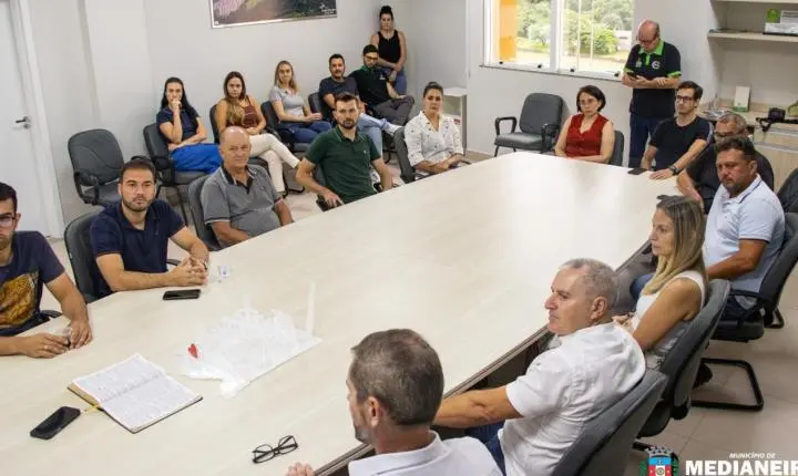 MEDIANEIRA RECEBERÁ O PARCÃO – PARQUE PARA CÃES