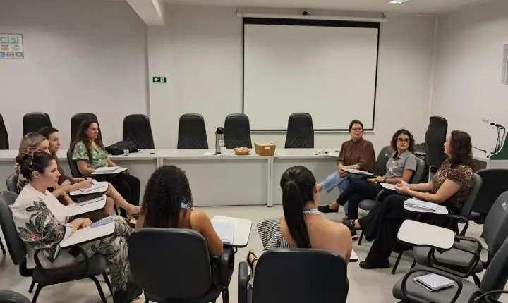 MEDIANEIRA SEDIA PRIMEIRA REUNIÃO ITINERANTE DA COMISSÃO INTERGESTORES REGIONAL DA 9ª REGIONAL DE SAÚDE
