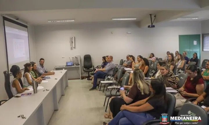 MEDIANEIRA SEDIA PRIMEIRA REUNIÃO ITINERANTE DA COMISSÃO INTERGESTORES REGIONAL DA 9ª REGIONAL DE SAÚDE