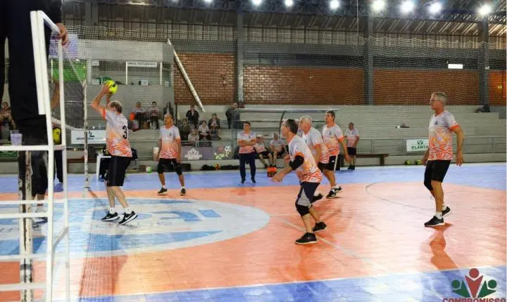 MISSAL RECEBE SÃO MIGUEL DO IGUAÇU PELA 3ª ETAPA DA LIGA CRESOL DE VOLEIBOL GIGANTE E PETECA