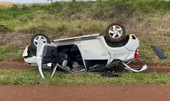 MULHER DE 50 ANOS FICA FERIDA EM ACIDENTE NA PR-486