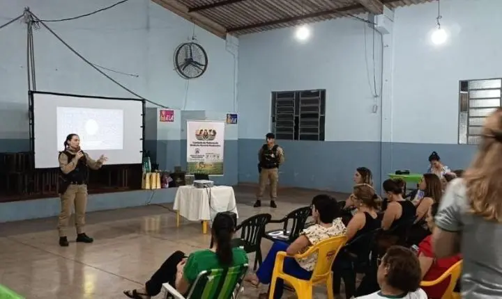 MULHERES DE SERRANÓPOLIS RECEBEM APOIO DA PATRULHA MARIA DA PENHA E RURAL