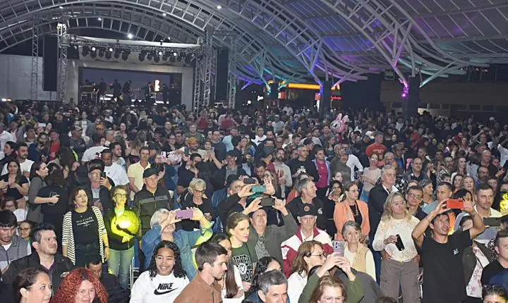 MÚSICA, CULTURA E ALEGRIA MARCAM A PRIMEIRA EDIÇÃO DA FESTA NACIONAL DO MÚSICO DE SÃO MIGUEL DO IGUAÇU