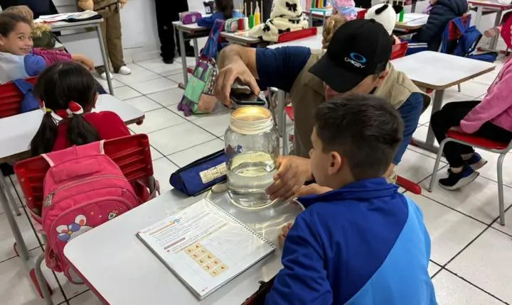 PALESTRA EDUCATIVA COM O TEMA “O QUE FAZER EM 10 MINUTOS: UNIDOS CONTRA A DENGUE” É REALIZADA NA ESCOLA DONA LEOPOLDINA EM ITAIPULÂNDIA