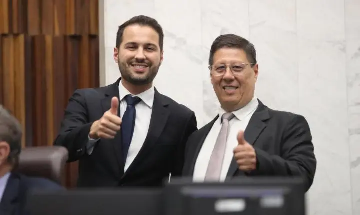 PAULO LITRO E ADÃO LITRO CUMPREM AGENDA DE CAMPANHA EM ITAIPULÂNDIA