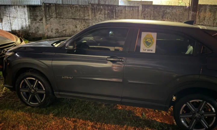 PM PRENDE MULHER COM SUV ROUBADA QUE SERIA LEVADA AO PARAGUAI PELA PONTE DA AMIZADE