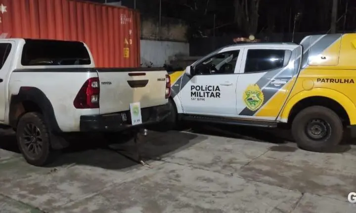 PM RECUPERA TOYOTA HILUX FURTADA EM ÁREA DE MATA EM MEDIANEIRA