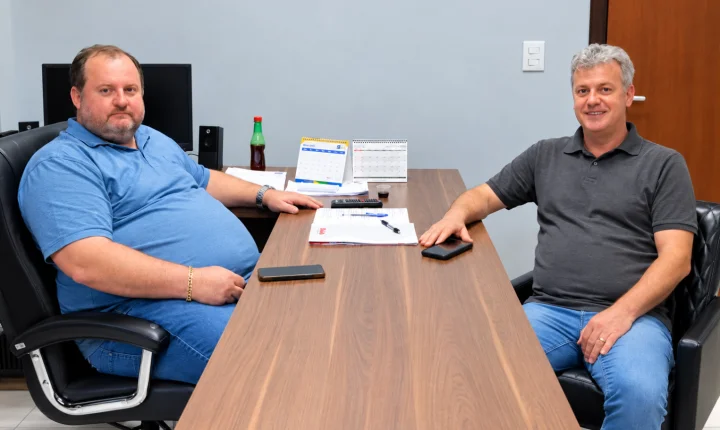 PREFEITO EM EXERCÍCIO ADOLFO PREIS PROTOCOLA PROJETOS DE R$ 5,8 MILHÕES NA CÂMARA DE ITAIPULÂNDIA