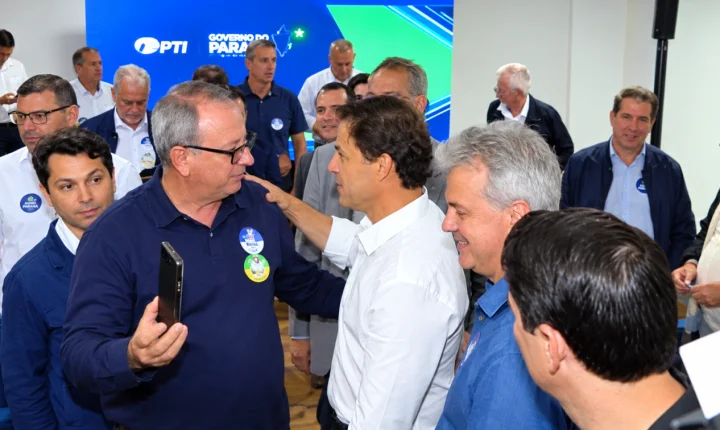 RATINHO JR. E SANDRO ALEX SE REÚNEM COM 53 PREFEITOS