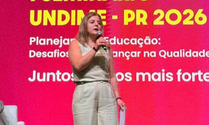 REPRESENTANTES DA EDUCAÇÃO DE ITAIPULÂNDIA PARTICIPAM DO SEMINÁRIO ESTADUAL DA UNDIME-PR EM MARINGÁ