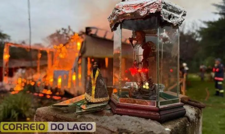 RESIDÊNCIA É CONSUMIDA POR INCÊNDIO DE GRANDES PROPORÇÕES NO DISTRITO DE MORENINHA, EM SANTA HELENA