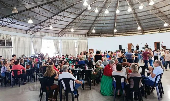 SÃO MIGUEL DO IGUAÇU PROMOVE TARDE DE INTEGRAÇÃO E BEM-ESTAR PARA PACIENTES DAS ACADEMIAS DA SAÚDE