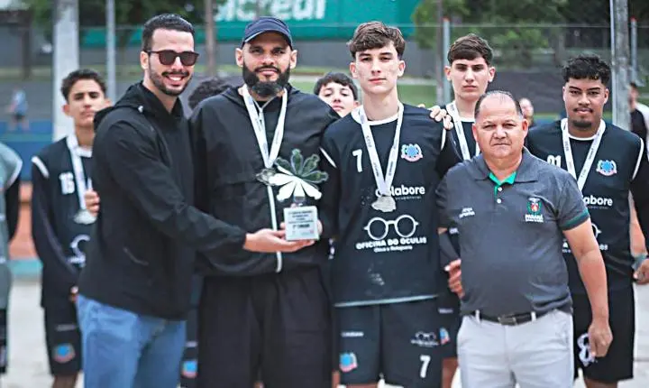 SÃO MIGUEL É VICE-CAMPEÃO NO HANDEBOL MASCULINO DE PRAIA E CONQUISTA O 3º LUGAR NO FEMININO NA FASE FINAL DOS JOJUPS