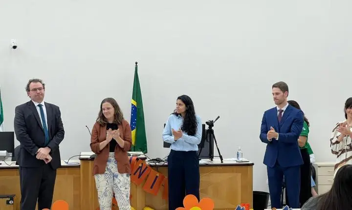 SCFV-PROFAM PARTICIPA DE EVENTO NO FÓRUM DE MATELÂNDIA EM ALUSÃO À CAMPANHA 18 DE MAIO