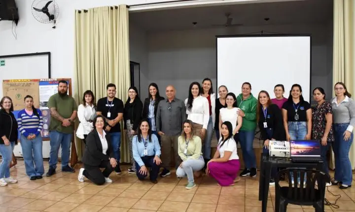 SEMANA DA ENFERMAGEM É ABERTA COM HOMENAGEM E VALORIZAÇÃO DOS PROFISSIONAIS EM SÃO MIGUEL DO IGUAÇU