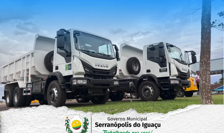 SERRANÓPOLIS DO IGUAÇU RECEBE MAIS DOIS CAMINHÕES PELO PROGRAMA ESTRADAS DA INTEGRAÇÃO