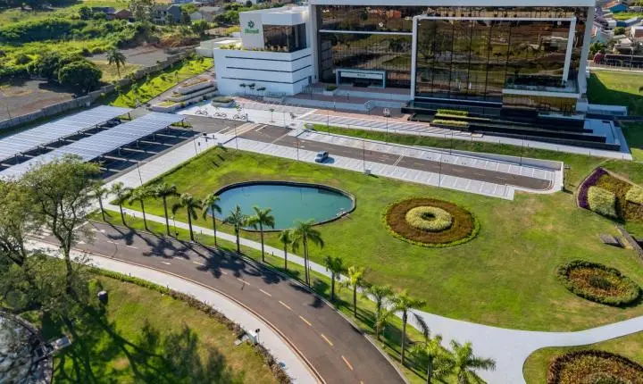 SICREDI VANGUARDA CONSOLIDA RETORNO DE 50% DO RESULTADO ANUAL AOS SEUS ASSOCIADOS