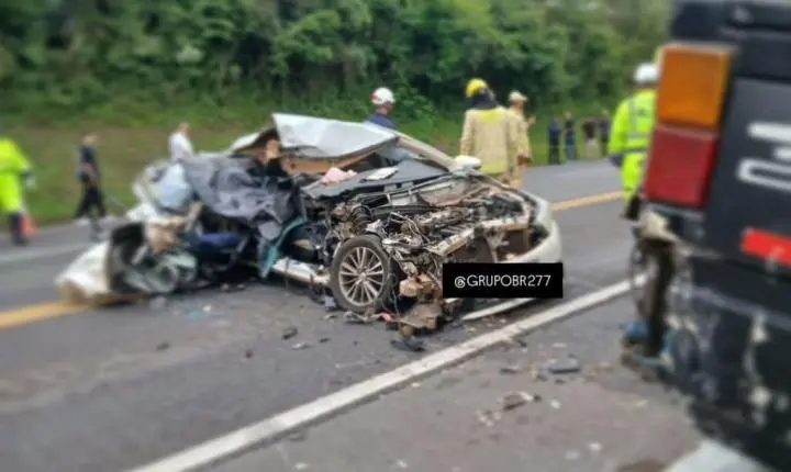 VEÍCULO DA PREFEITURA DE MEDIANEIRA SE ENVOLVE EM ACIDENTE COM DUAS VÍTIMAS FATAIS NA BR-277