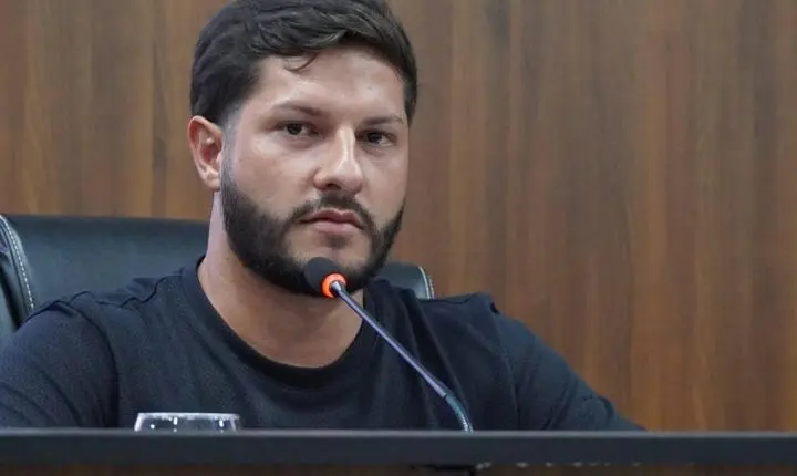 VEREADOR NILSINHO PROPÕE CONVERSÃO DA LICENÇA-PRÊMIO EM DINHEIRO PARA SERVIDORES DE ITAIPULÂNDIA
