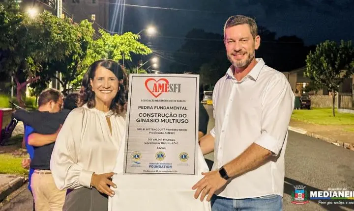 VICE-PREFEITO DE MEDIANEIRA PARTICIPA DO LANÇAMENTO DA PEDRA FUNDAMENTAL DE GINÁSIO DA AMESFI