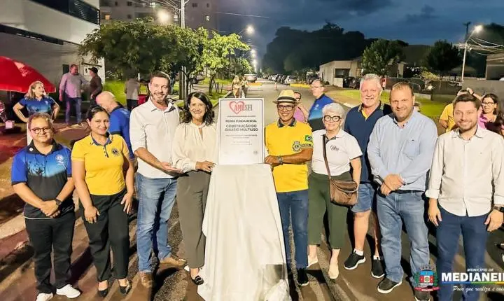 VICE-PREFEITO DE MEDIANEIRA PARTICIPA DO LANÇAMENTO DA PEDRA FUNDAMENTAL DE GINÁSIO DA AMESFI